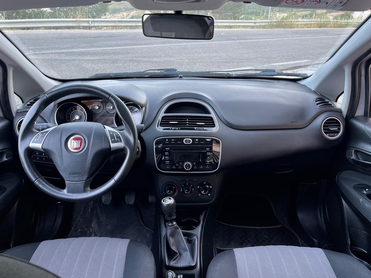 Fiat Punto 1.2 benzina 2017 - NEOPATENTATI