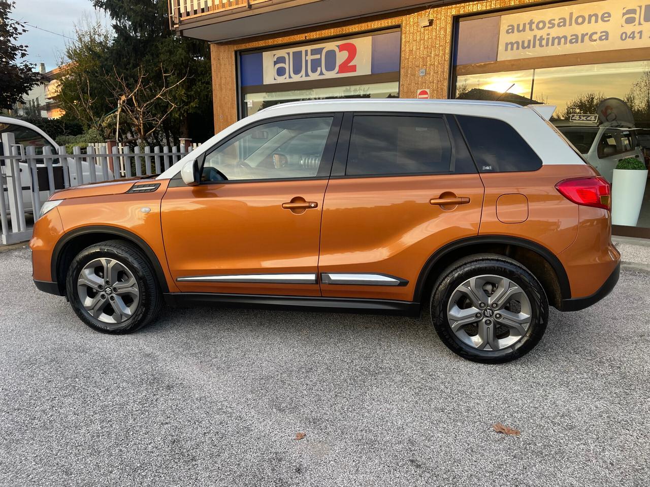 Suzuki Vitara 1.6 DDiS V-Top BI COLOR