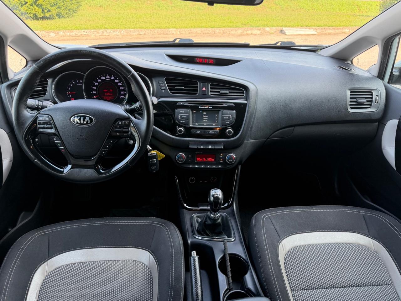 Kia Ceed cee'd 1.4 CRDi 5 porte Cool