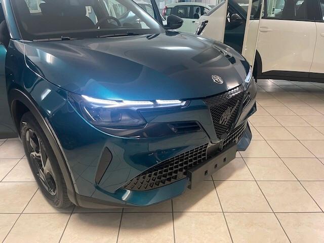 Alfa Romeo Junior 1.2 136 CV Hybrid eDCT6