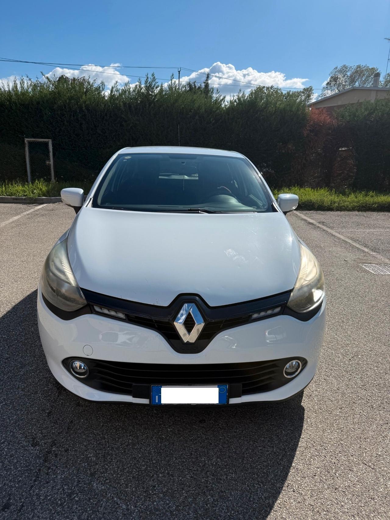 Renault Clio 1.2 GPL - NEOPATENTATI - 12 MESI DI GARANZIA -