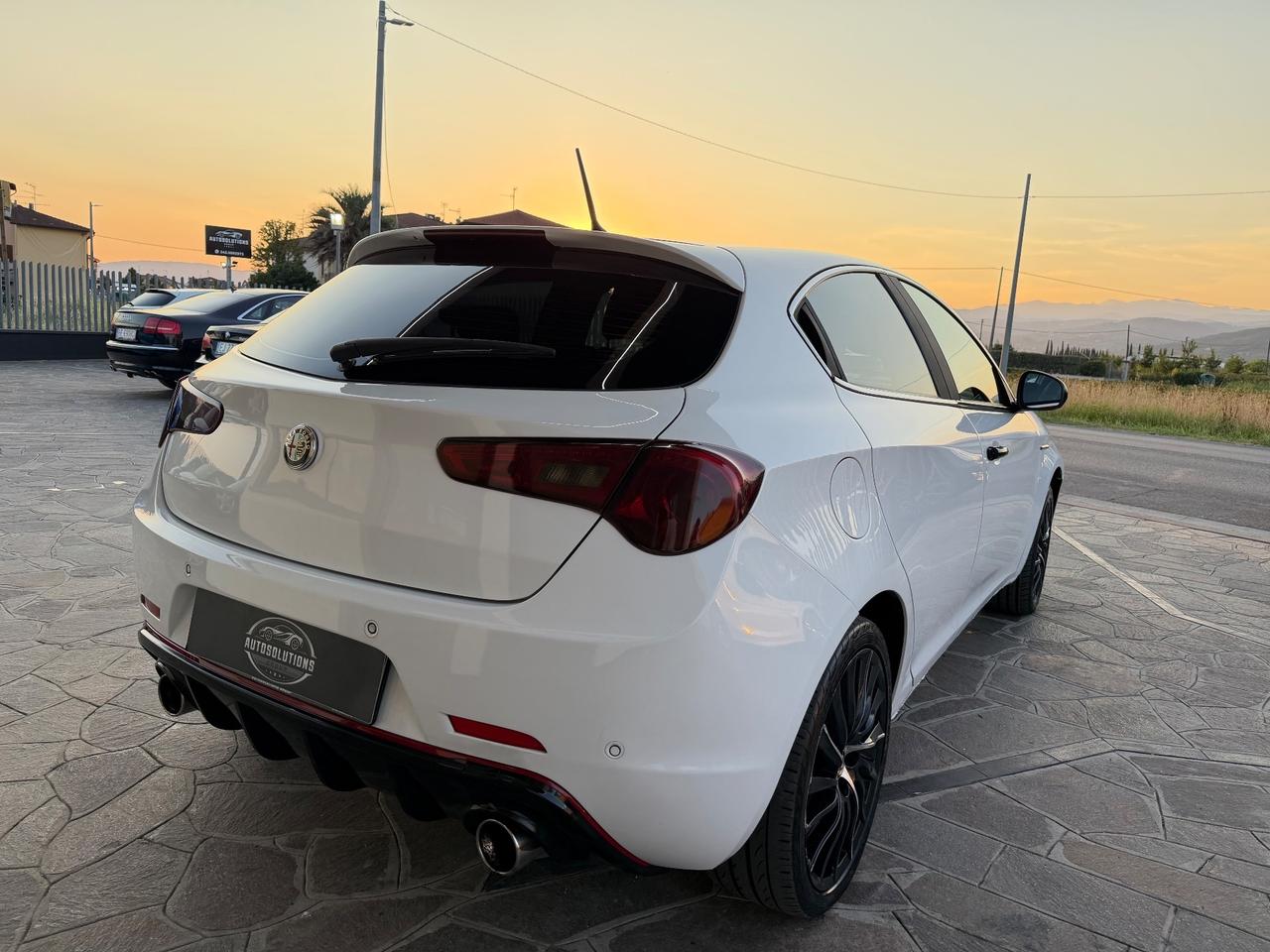 Alfa Romeo Giulietta 2.0 JTDm-2 140 CV Exclusive