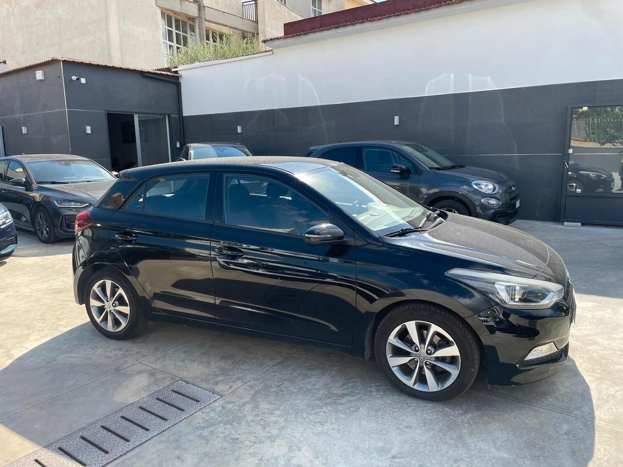 Hyundai i20 1.1 CRDi 12V 5 porte Comfort