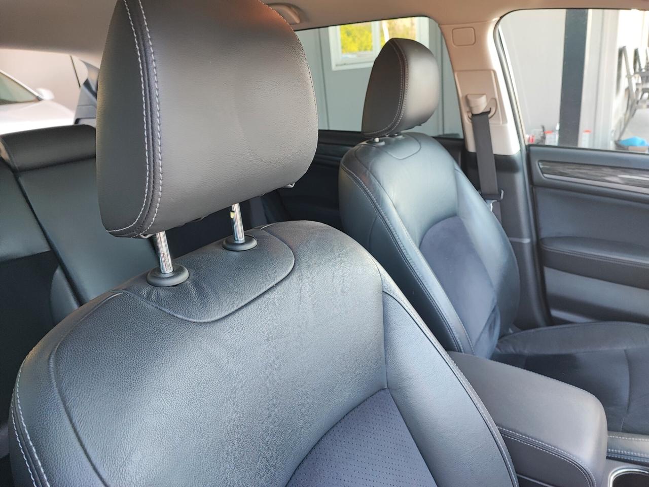 Subaru OUTBACK 2.5i Lineartronic Premium GPL