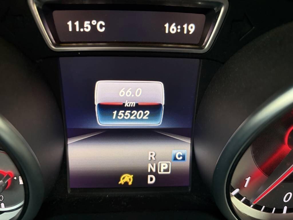 Mercedes-benz GLA 200 d Automatic Sport