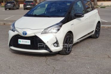 TOYOTA Yaris 1.5 Hybrid 5 porte Trend "White Edition"