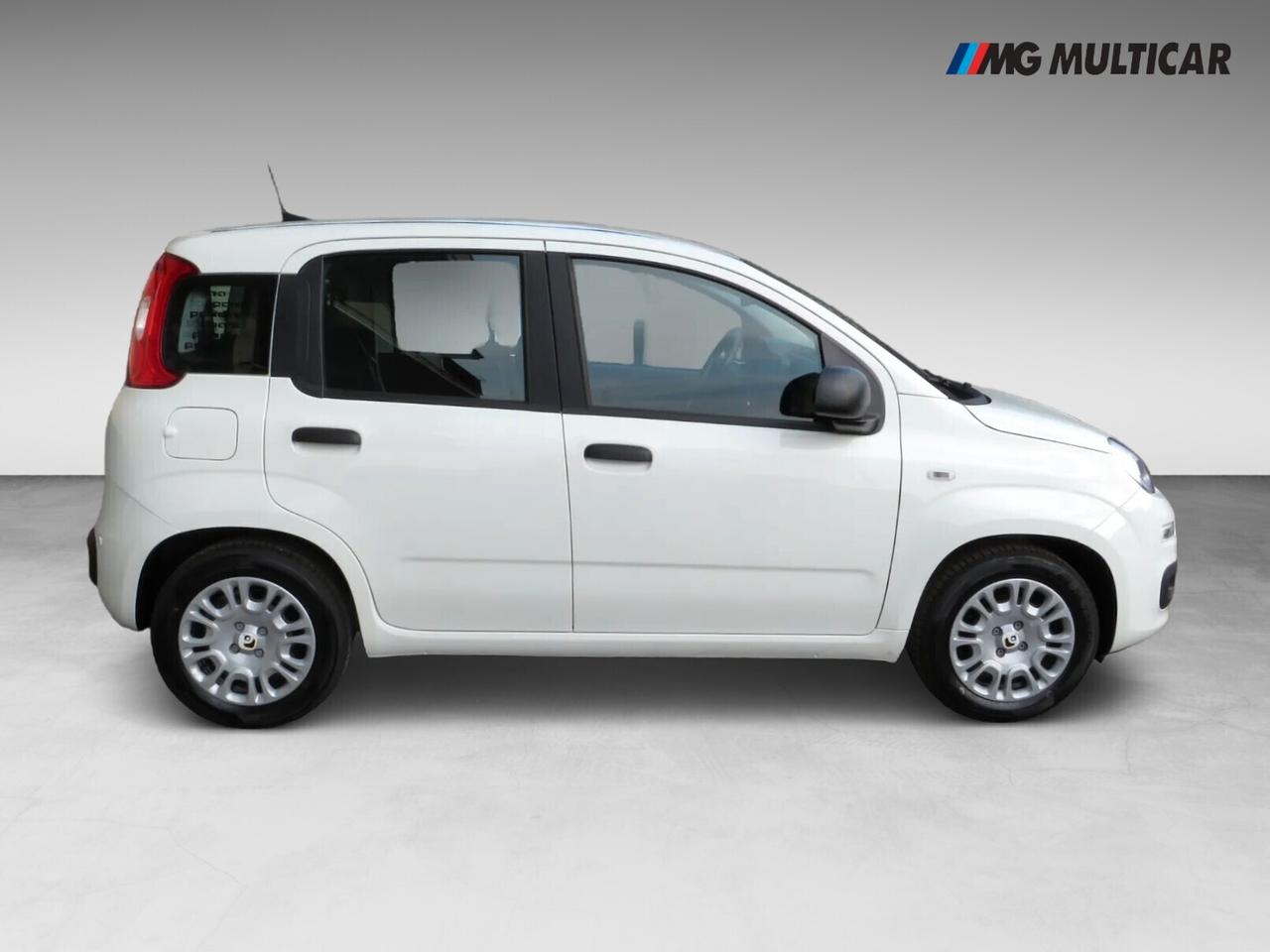 Fiat Pandina 1.0 firefly hybrid Icon. 400 km!
