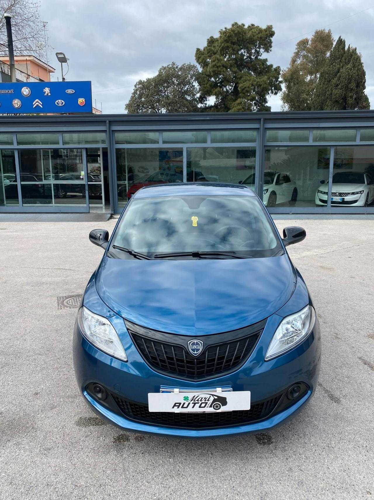 Lancia Ypsilon 1.0 FireFly 5 porte S&S Hybrid Silver Plus