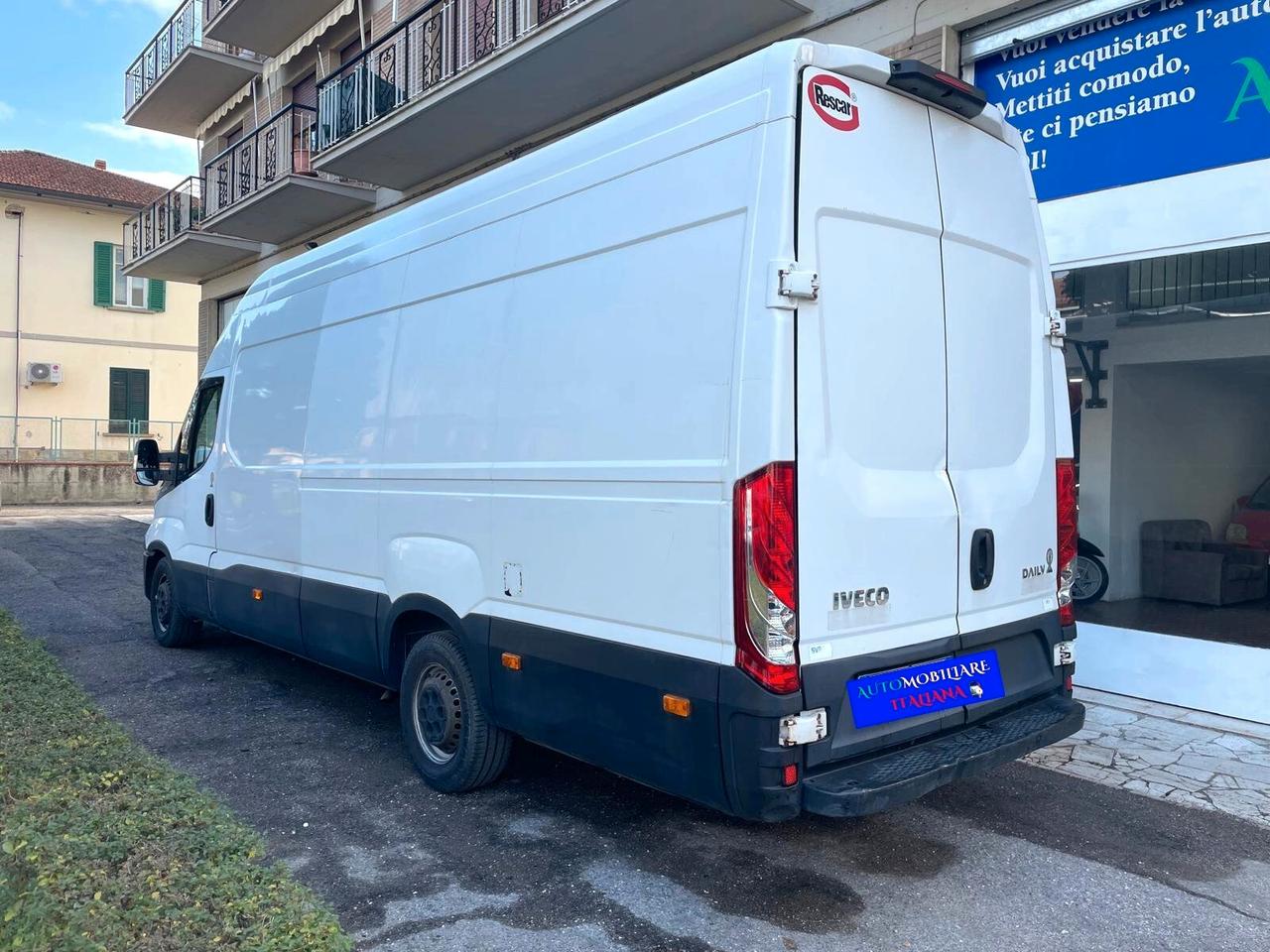 Iveco Daily 35S15