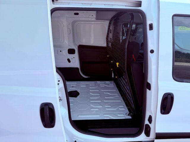 FIAT Doblo MAXI - 3 POSTI - KM 69.000 - PARATIA DIVISORIA AMO