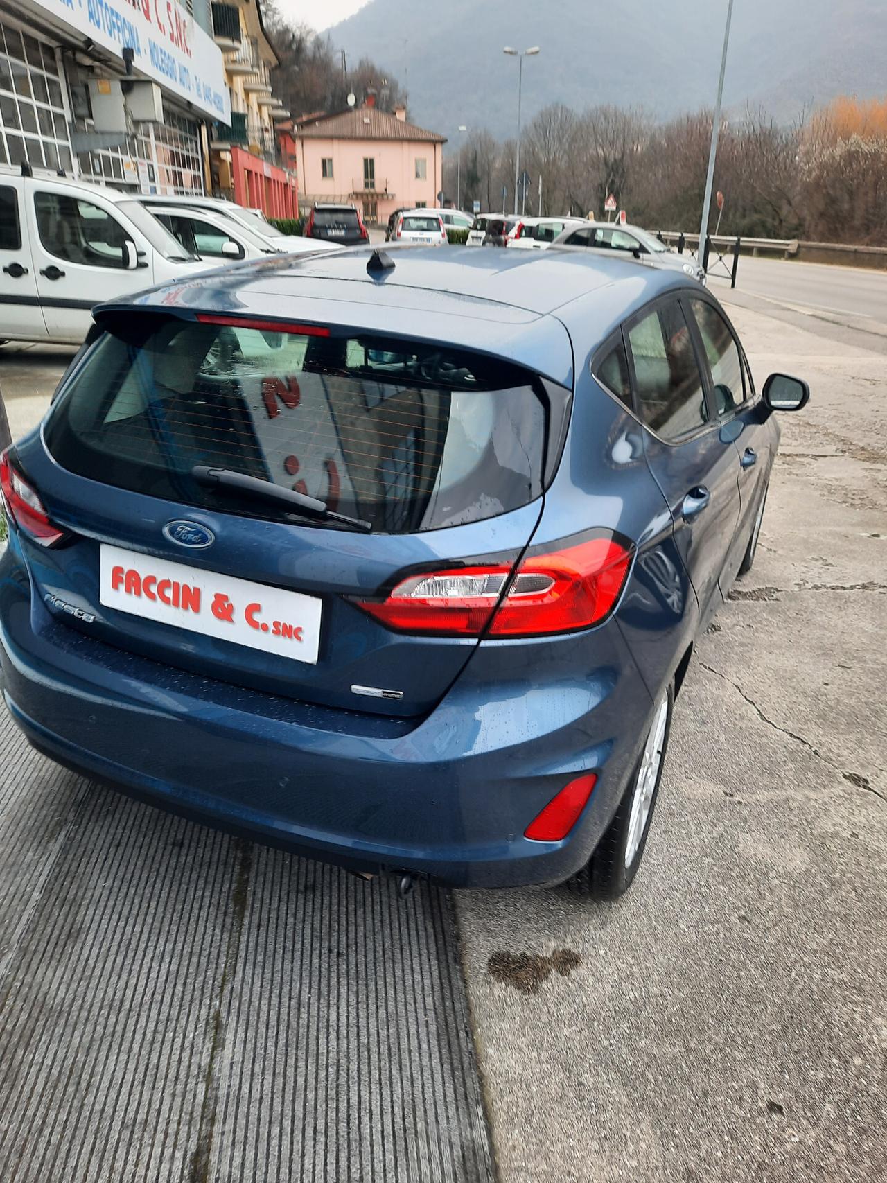Ford Fiesta 1.0 Ecoboost Hybrid 125 CV 5 porte Titanium