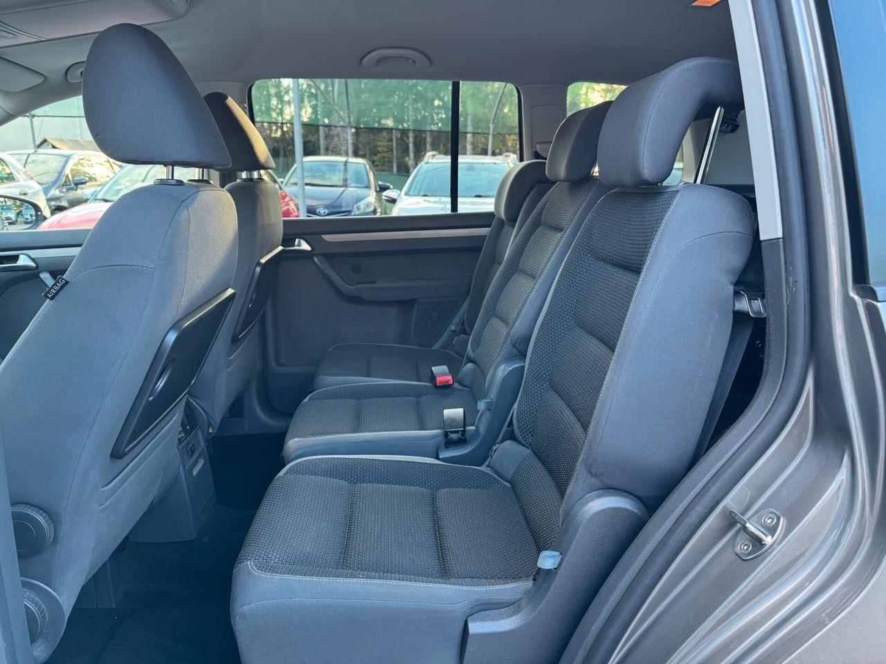 Volkswagen Touran 1.6 TDI Comfortline