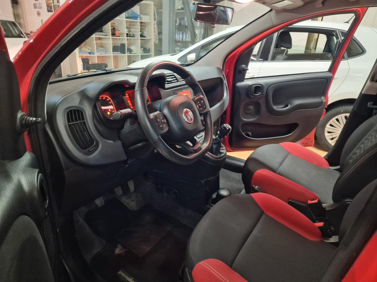 Fiat Panda 1.2 Connected by Wind 109 mila chilometri