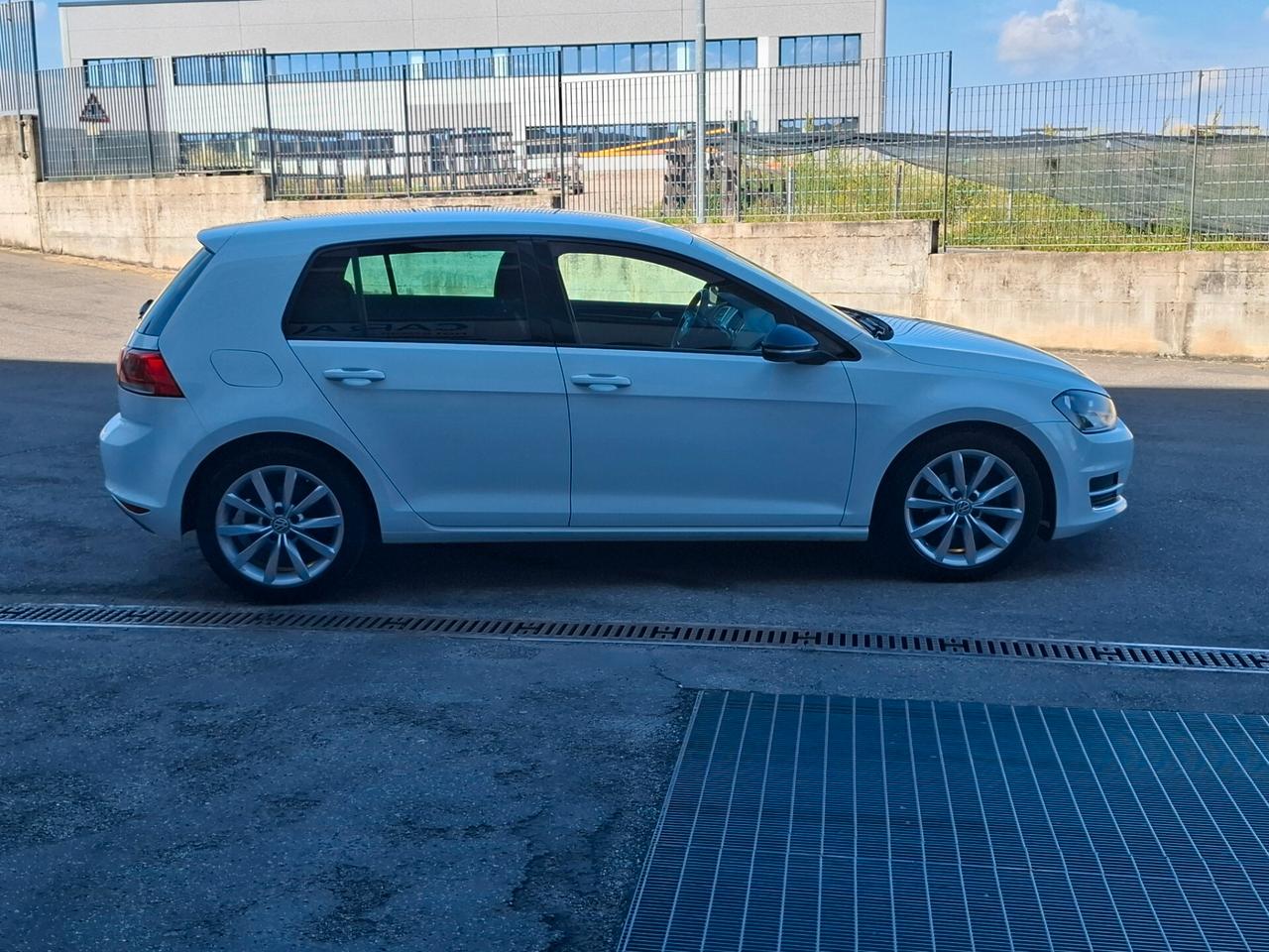 Volkswagen Golf 1.6 TDI 5p. Highline BlueMotion Technology