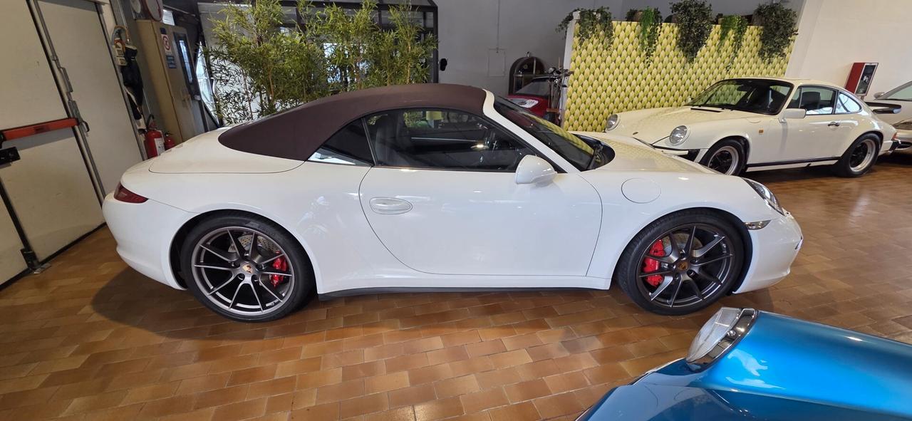 Porsche 911 991 Carrera 4S Cabriolet 3.8 Book service Sport Crono