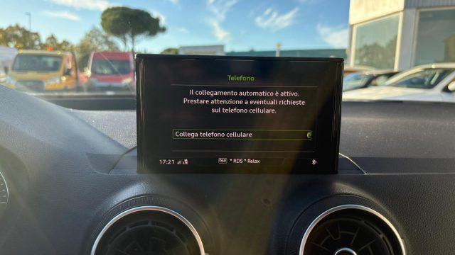 AUDI Q2 30 TFSI Business IVA ESPOSTA IDONEA NEOPATENTATI