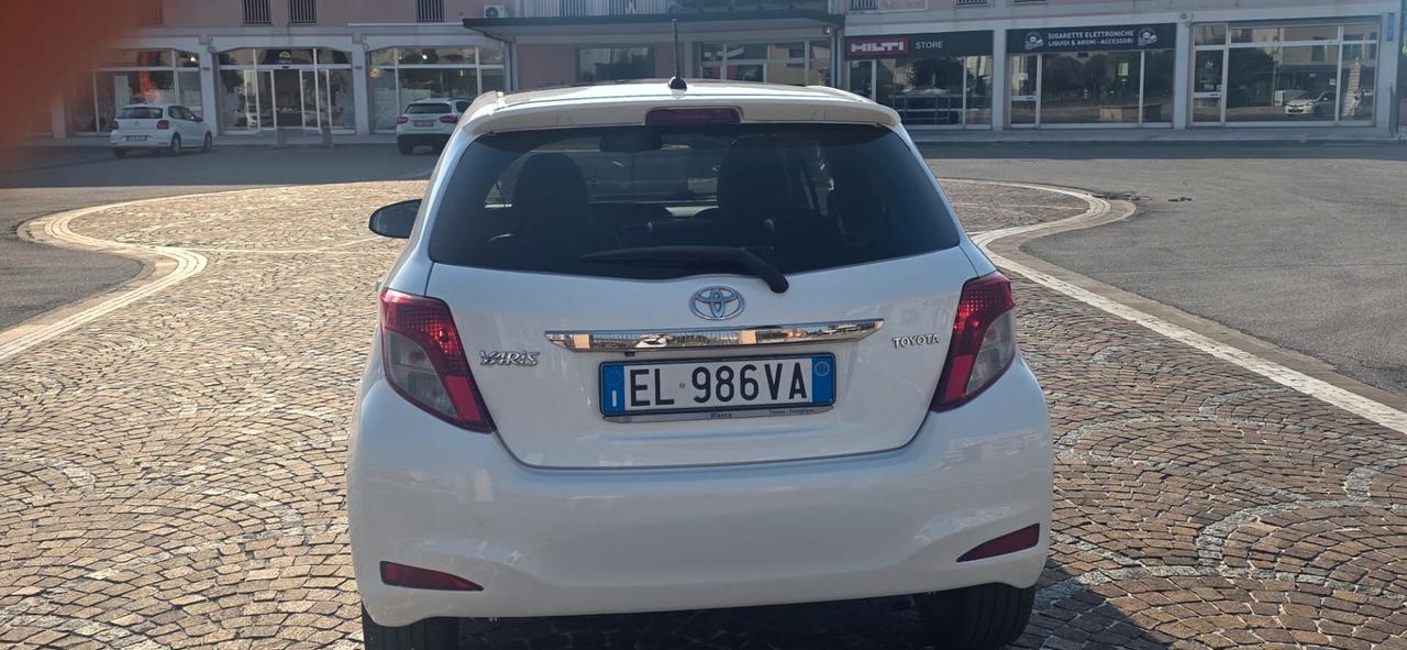 Toyota Yaris 1.3 5 porte Active CVT Stop & Start