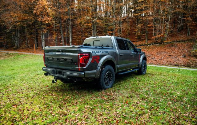 FORD F 150 RAPTOR "R" 2025 720 PS (V8)
