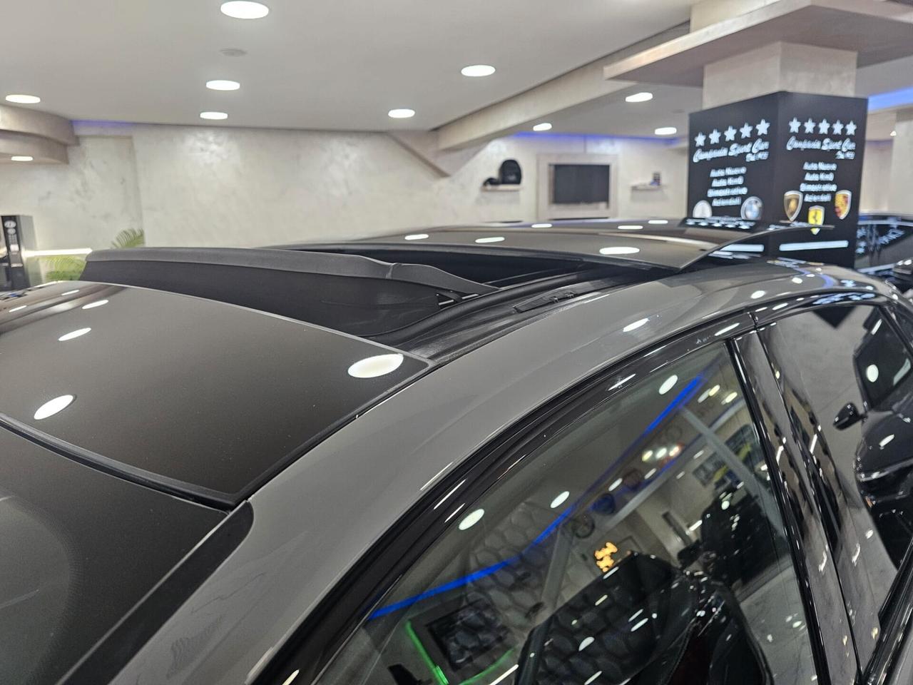 NUOVA AUDI RSQ3 SPORTBACK 2.5 BENZ 400CV S-TRONIC BLACKLINE
