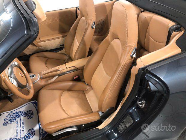 Porsche 911 (997) - carrera 4 s cabrio