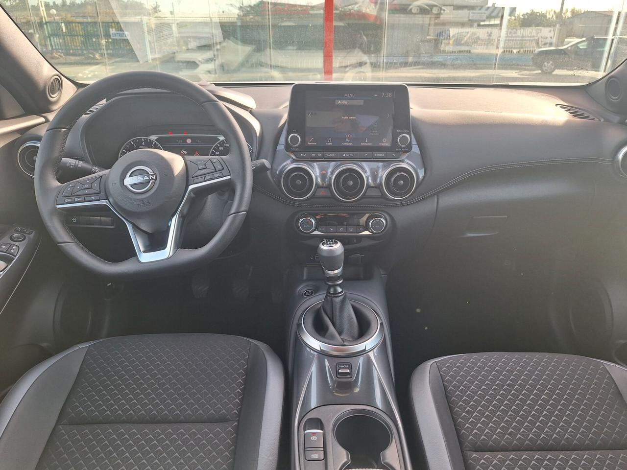 Nissan Juke 1.0 DIG-T 114 CV DCT N-Connecta