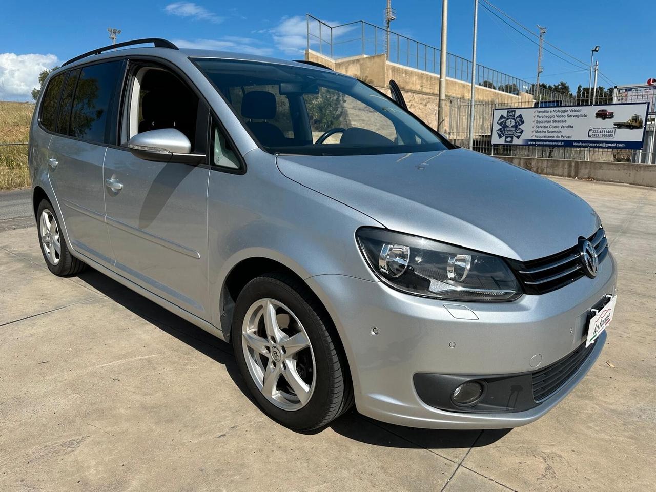 Volkswagen Touran 1.6 TDI DSG Comfortline neopatentati