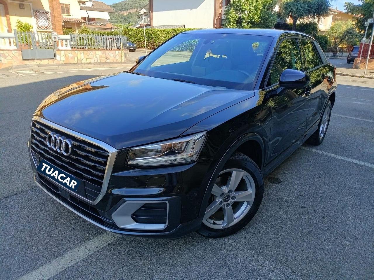 Audi Q2 Identity Black 1.6 30 TDI #6697
