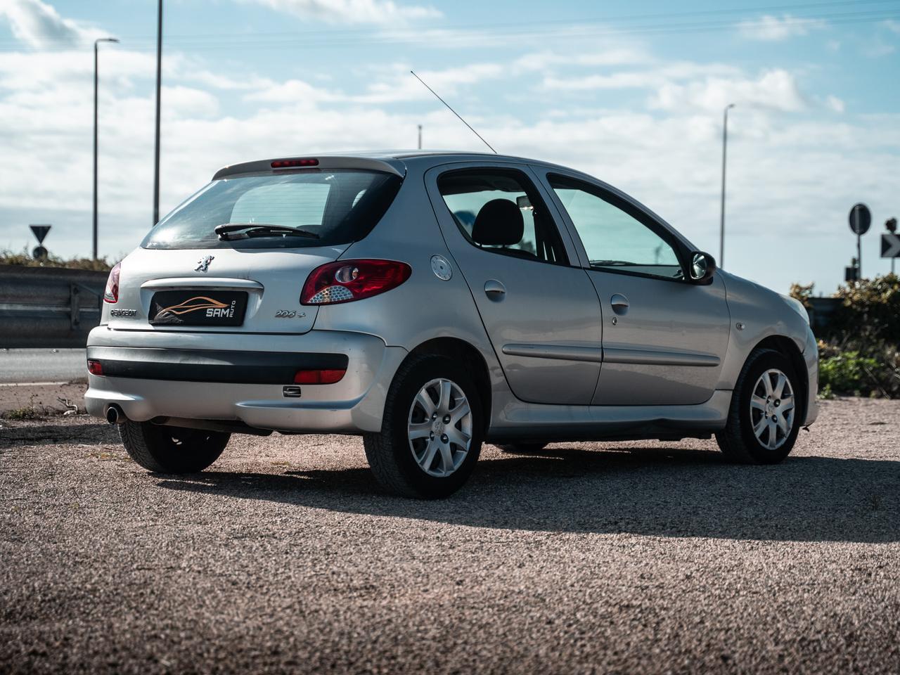 Peugeot 206 plus 5p 1.1 urban