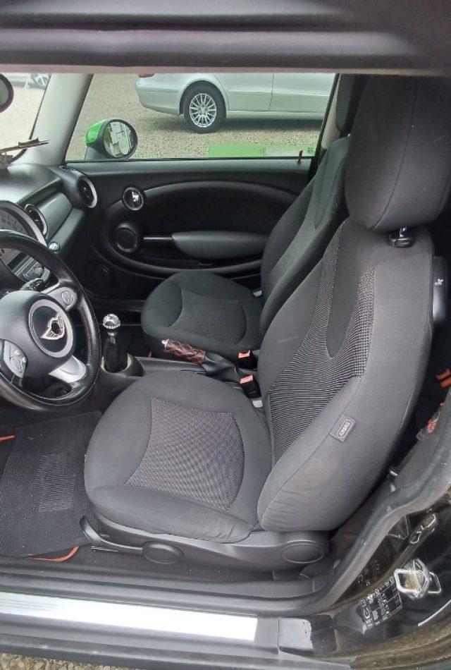 MINI Cooper D 1.6 16V Cooper D