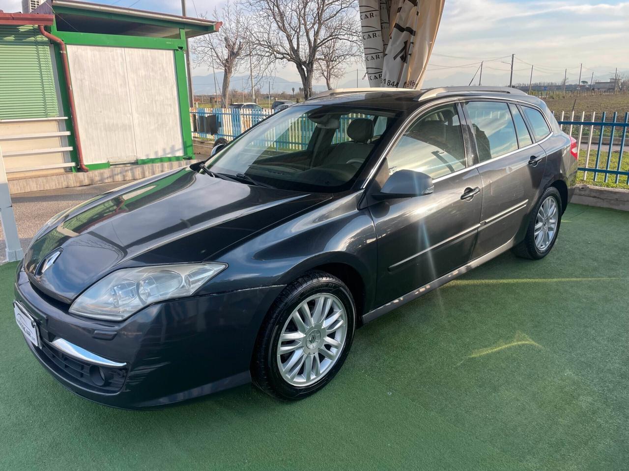 Renault Laguna 2.0 dCi 150CV SporTour Initiale