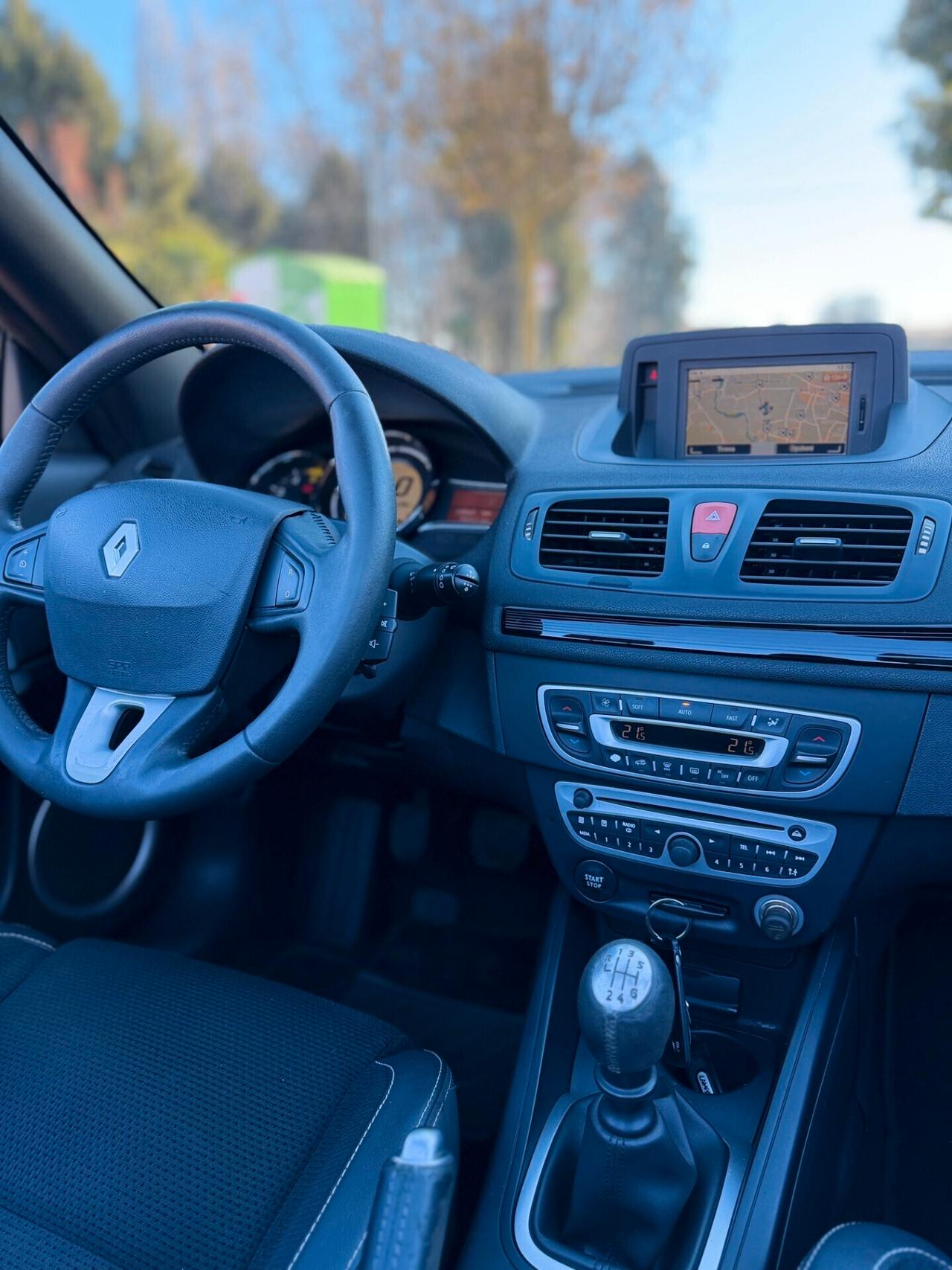 Renault Megane Mégane C-C 1.5 dCi 110CV Floride