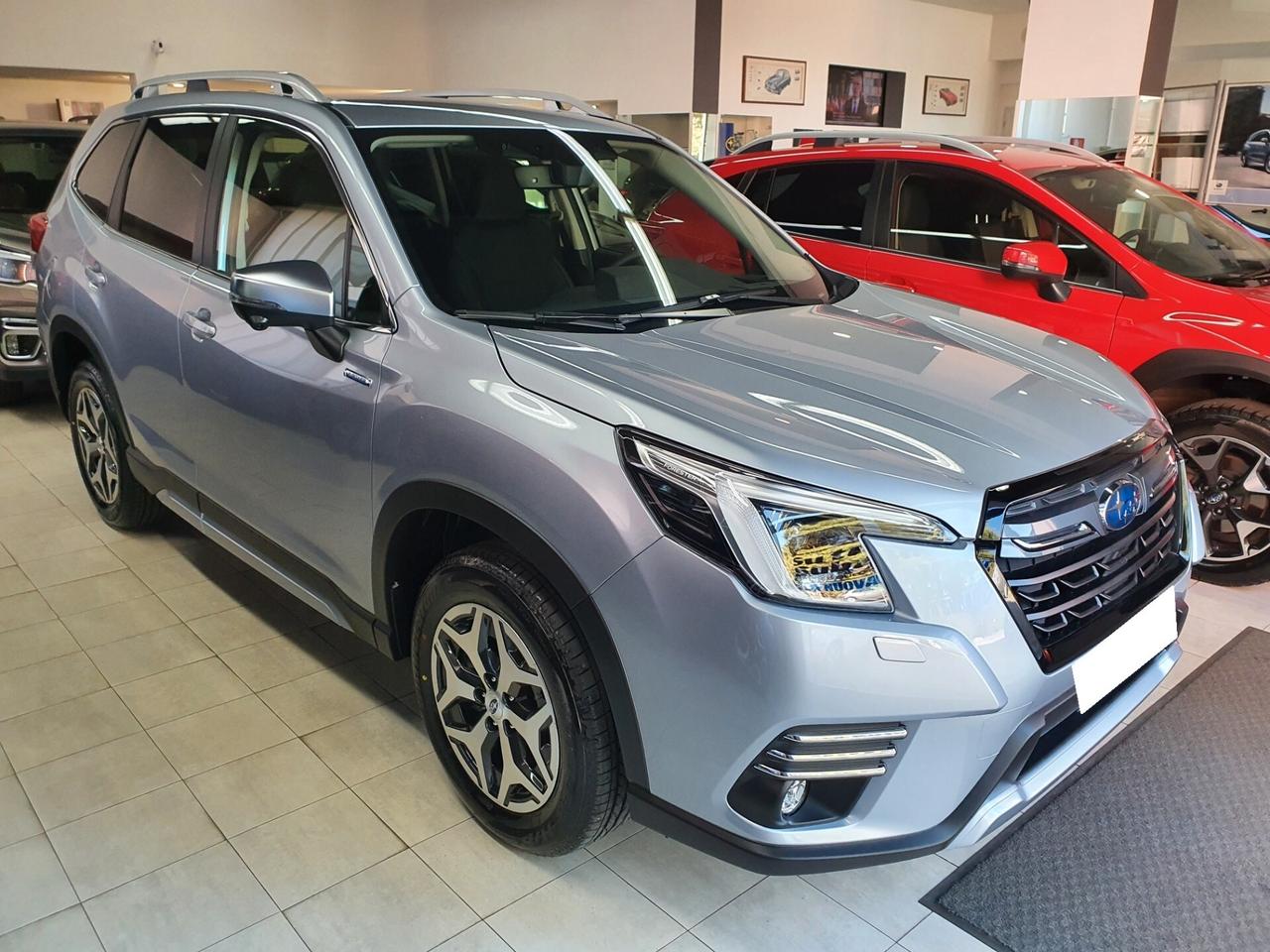 Subaru Forester 2.0 e-Boxer MHEV CVT Lineartronic Style - IBRIDA