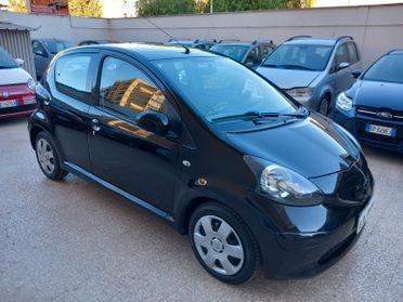 Toyota Aygo 1.0 Benzina 5 porte