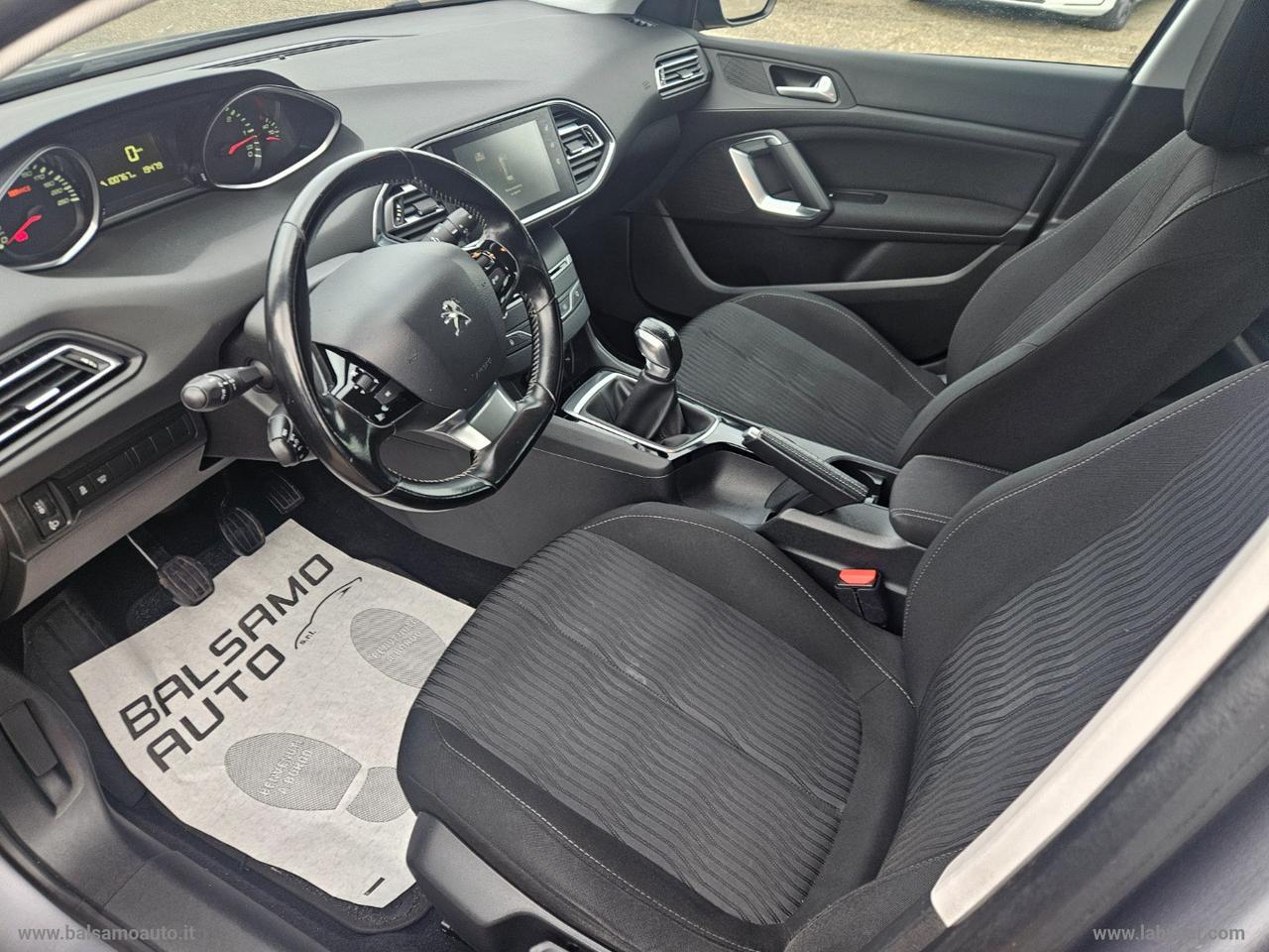 PEUGEOT 308 BlueHDi 100 S&S Business N1