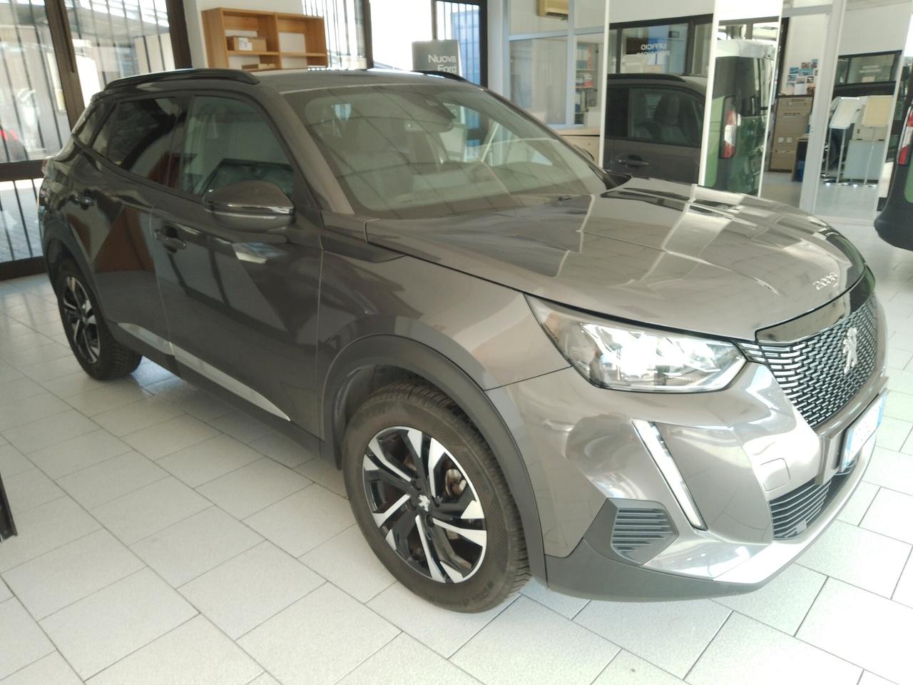 Peugeot 2008 PureTech 100 S&S Allure