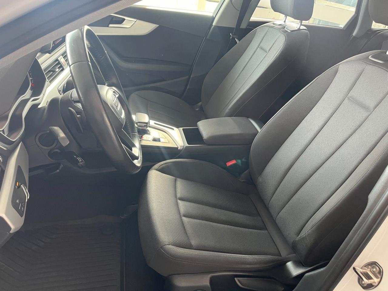 Audi A4 Avant 40 TDI S tronic S line edition- PERFETTA !!!