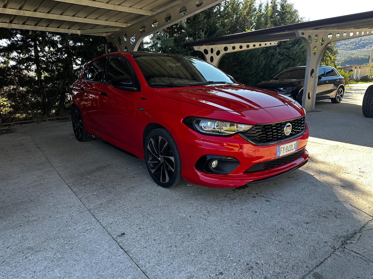 Fiat Tipo 1.6 Mjt S&S 5 porte Sport