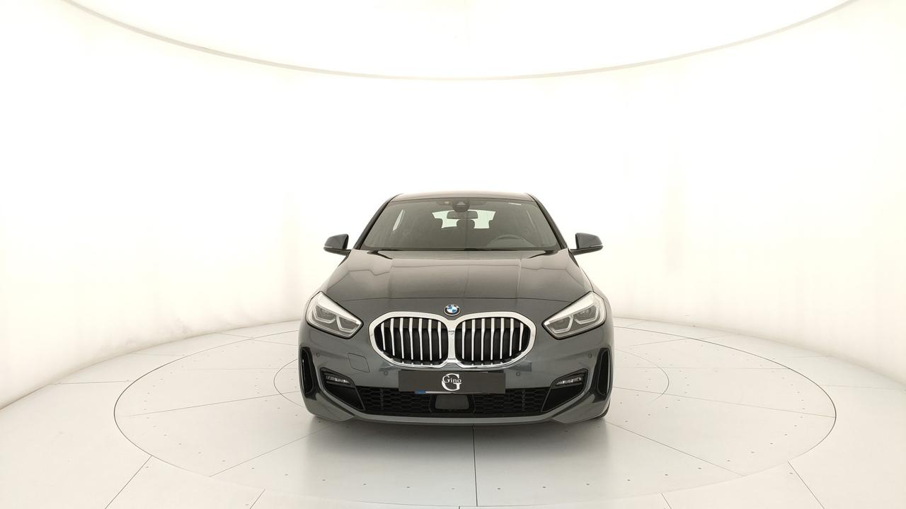 BMW Serie 1 F40 - 118d Msport auto