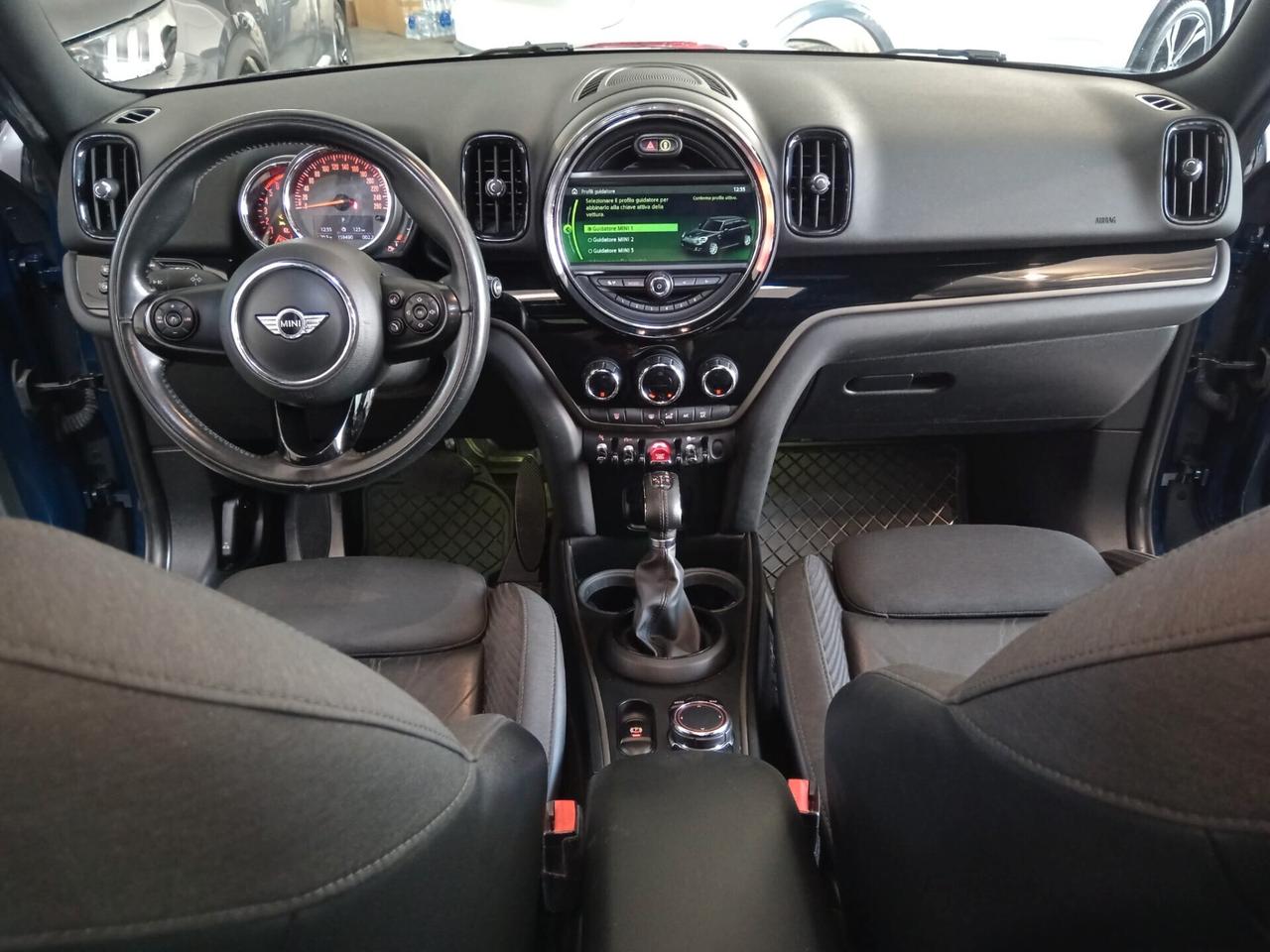 Mini Cooper D Countryman 2.0 Business Automatica Full Optional