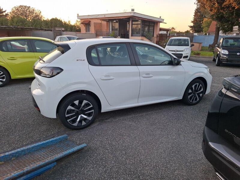 Peugeot 208 208 Hybrid 110 e-DCS6 Style - KM0