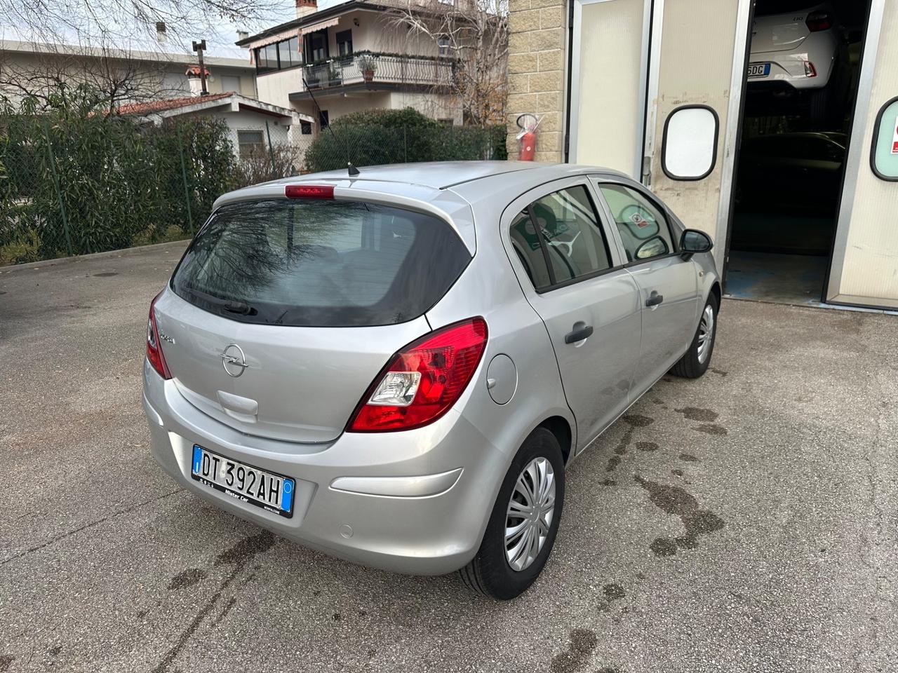 Opel Corsa 1.0 5p. Enjoy - 2008 - 88.000km Neopatentati