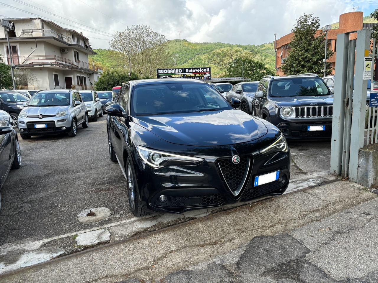 Alfa Romeo Stelvio 2.2 Turbodiesel 160 CV AT8 RWD Business