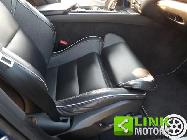 VOLVO XC60 allestimento R-design ben tenuta e manutentata