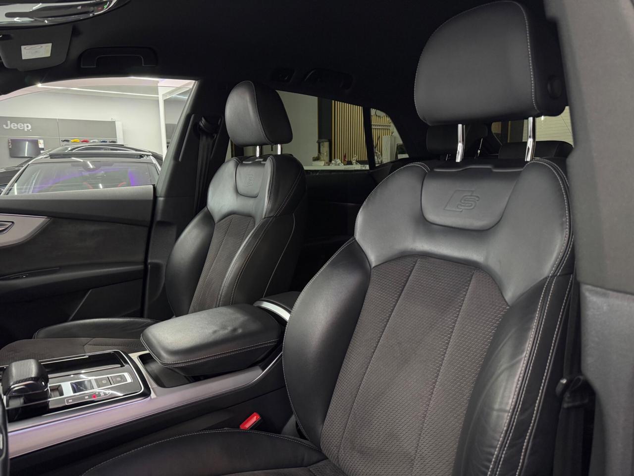 Audi Q8 3.0 TDI 286CV quattro tiptronic S-Line