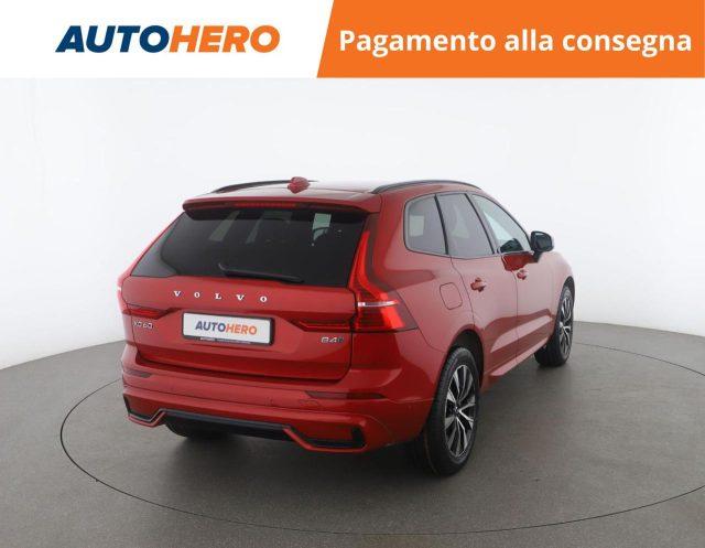 VOLVO XC60 B4 (d) AWD automatico Plus Dark