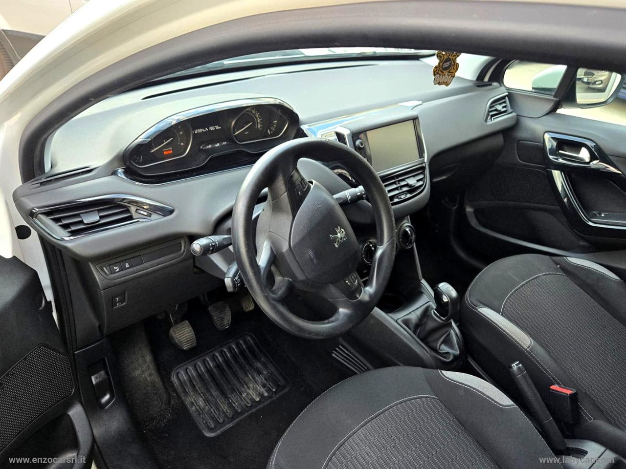 PEUGEOT 208 1.4 HDi 68 CV 5p. Active NEOPATENTATI