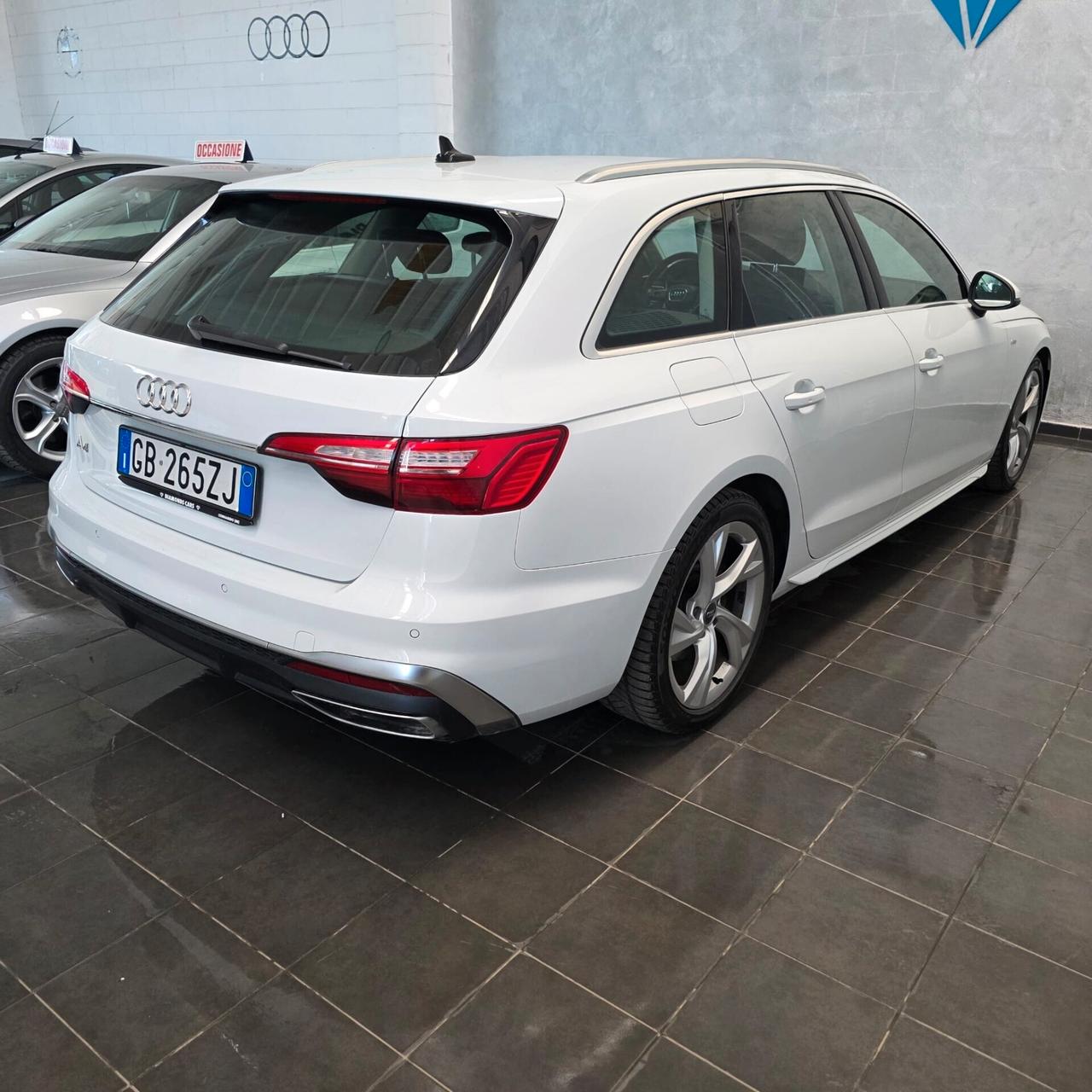 Audi A4 Avant 35 TDI/163 CV S tronic line edition