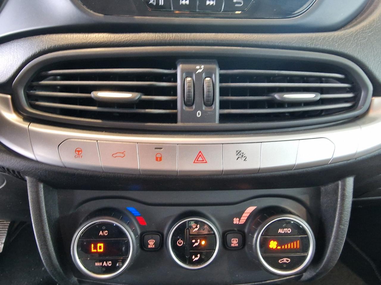 Fiat Tipo 1.4 4 porte Louge BENZINA-METANO