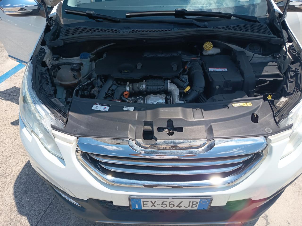 Peugeot 2008 1.6 e-HDi 92 CV Stop&Start Allure