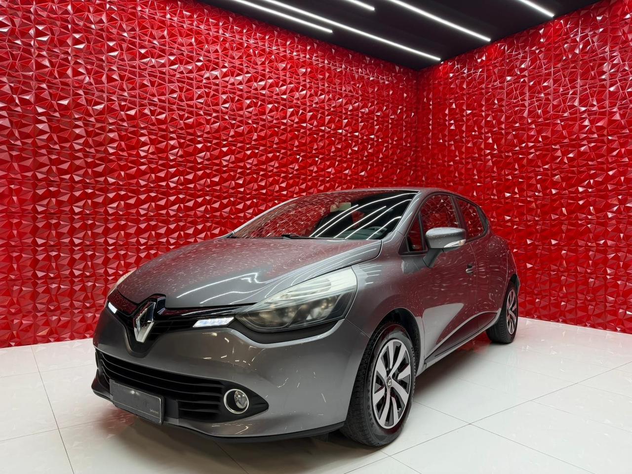 Renault Clio 1.2 75CV GPL 5 porte Live OK NEOPATENTATI
